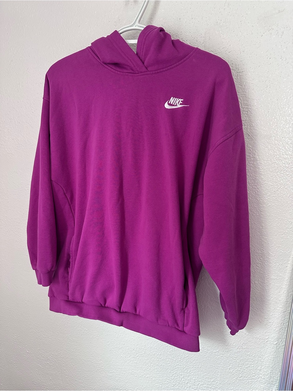 Nike Youth XL Purple Pink Hoodie Hooded Sweatshirt Girls Pockets Pockets